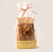 Шоколад карамельный с цельным фундуком (raw / vegan) "Bob" / 100 г